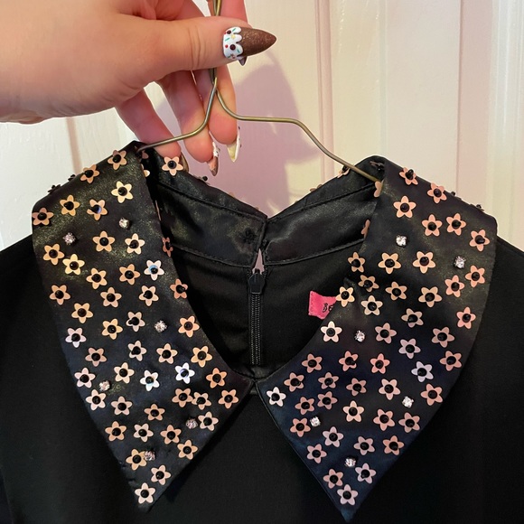 Betsey Johnson Rhinestone Flower Collared Black Dress - Picture 7 of 7